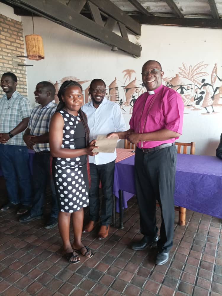 BOARD AND MANAGEMENT AWARDS TOP PERFORMING TEACHERS